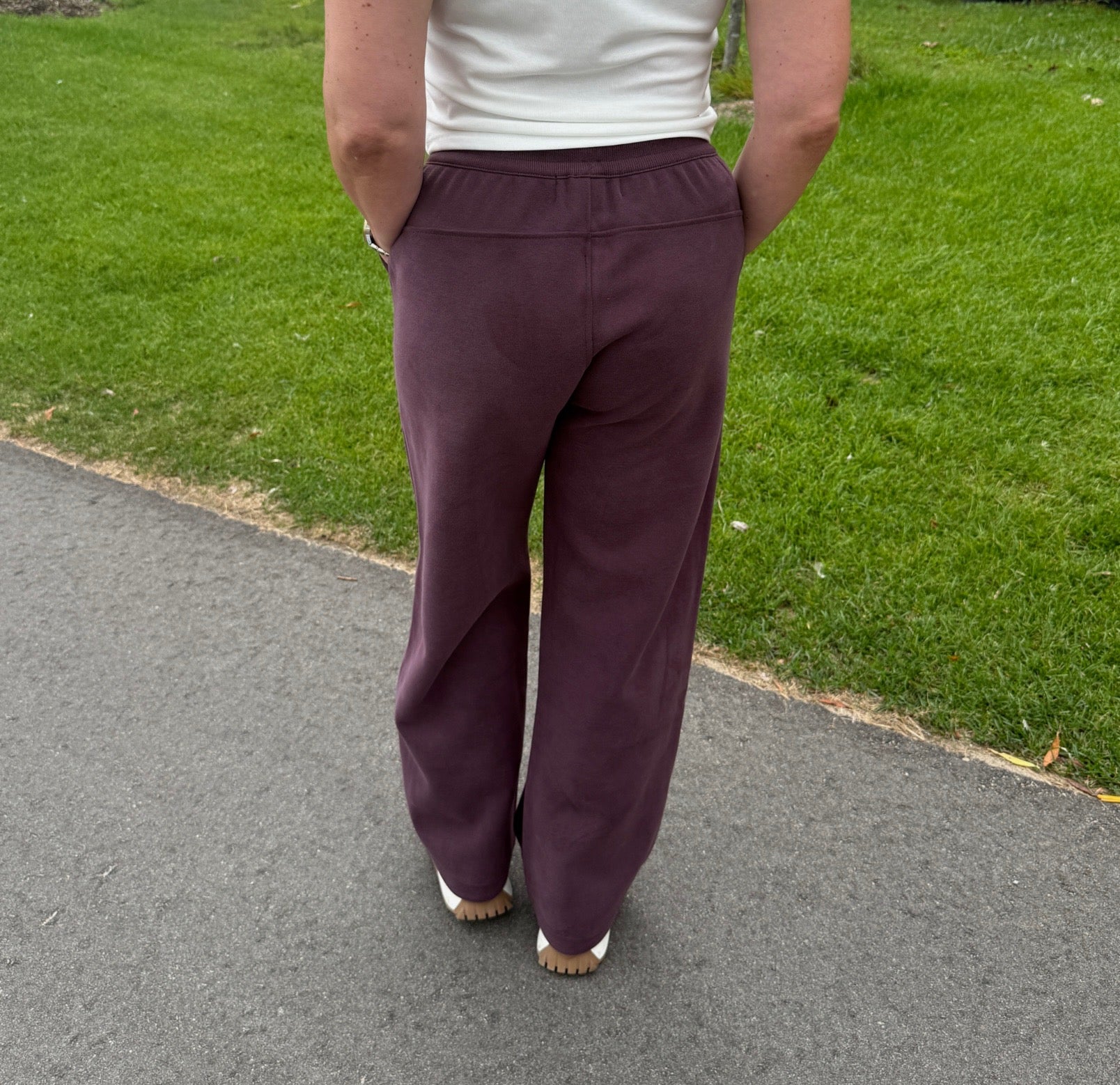 Signature Wide-Leg Sweatpants